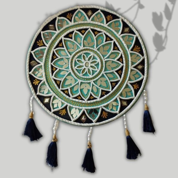 Mandala Lippan Art With Mirror – Plush Gifting Co – Set Product